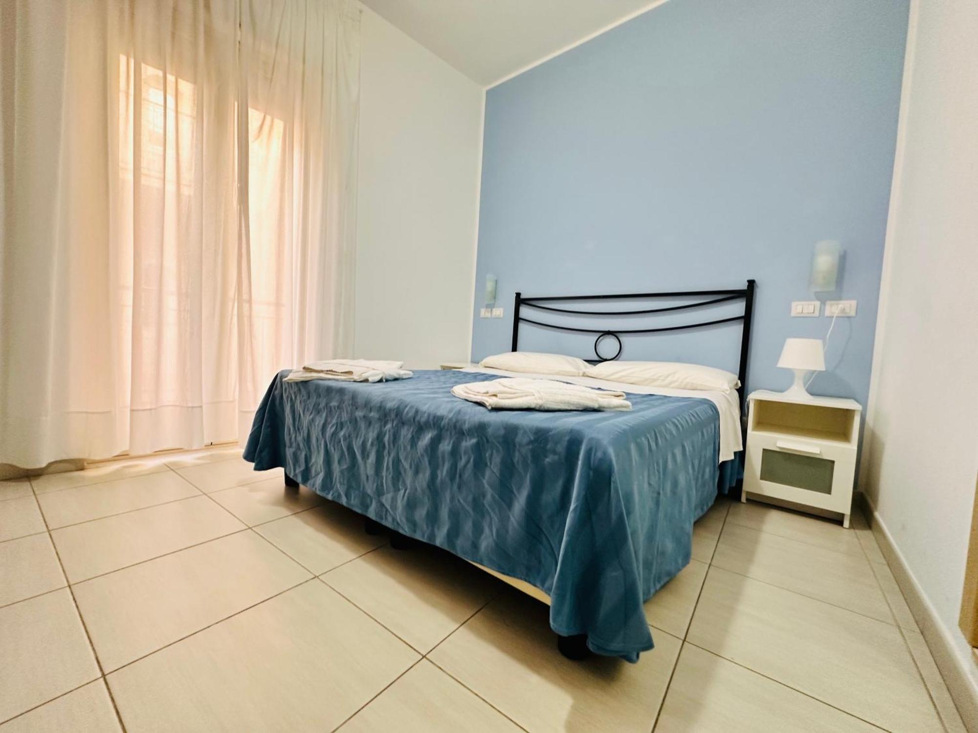 Maniel Beach Hotel Letojanni Exterior photo