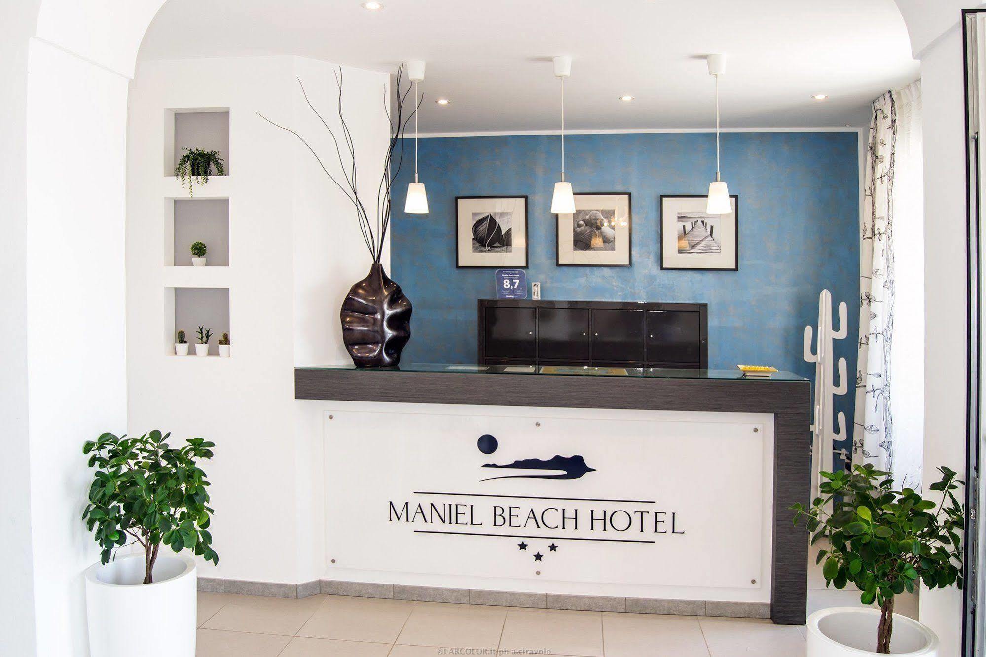 Maniel Beach Hotel Letojanni Exterior photo